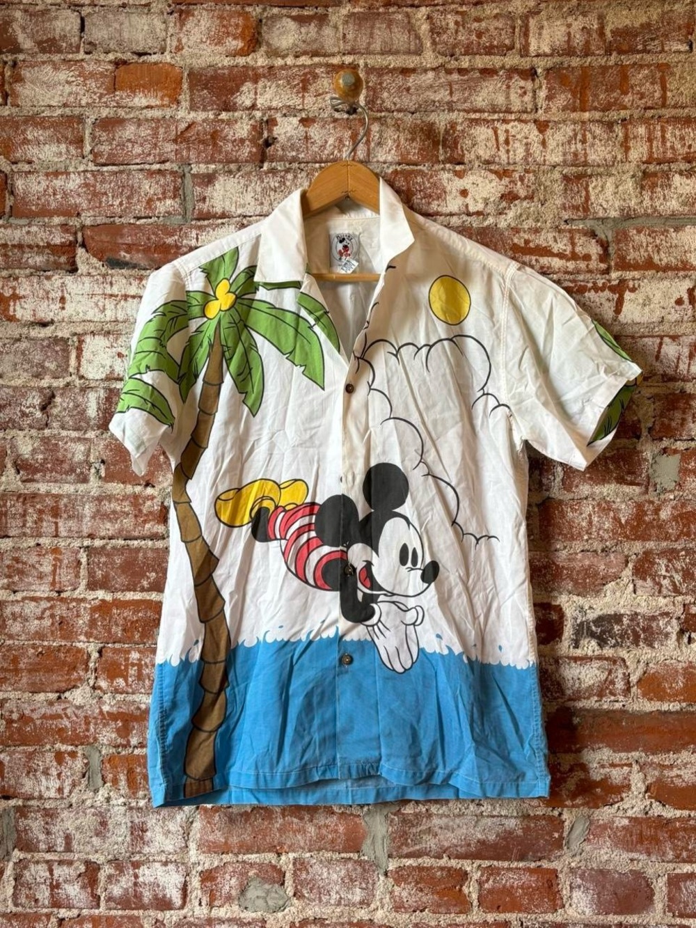 Vintage Mickey And Company Mickey Mouse Button Front Shirt Women’s Small